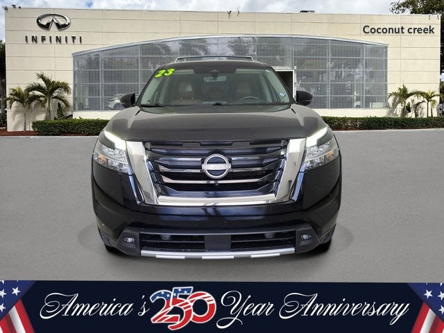 2023 Nissan Pathfinder Platinum