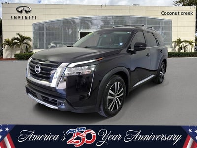 2023 Nissan Pathfinder Platinum