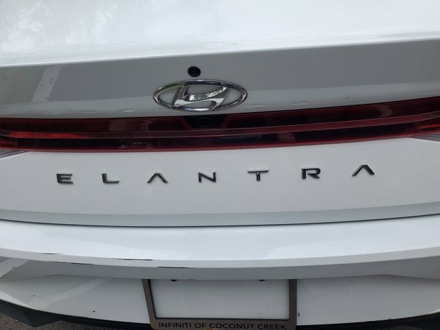 2022 Hyundai Elantra SEL