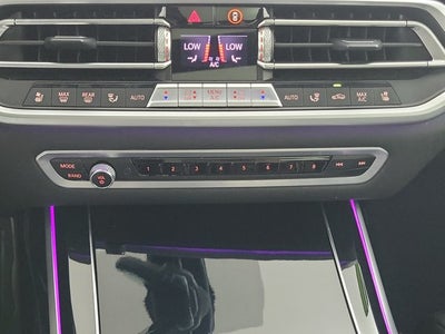 2021 BMW X7 M50i