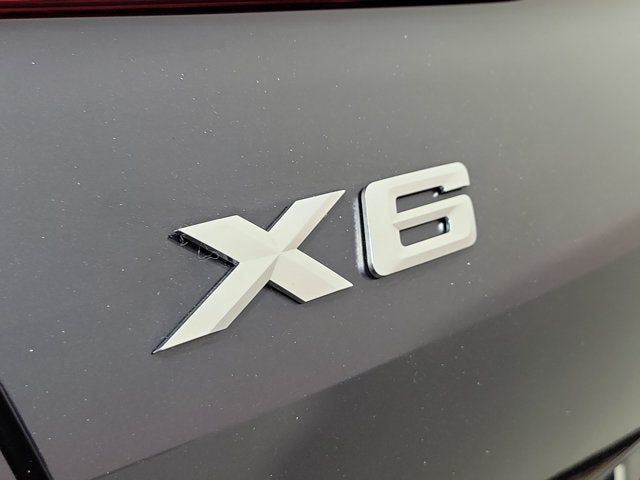 2022 BMW X6 xDrive40i