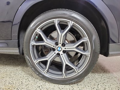 2022 BMW X6 xDrive40i