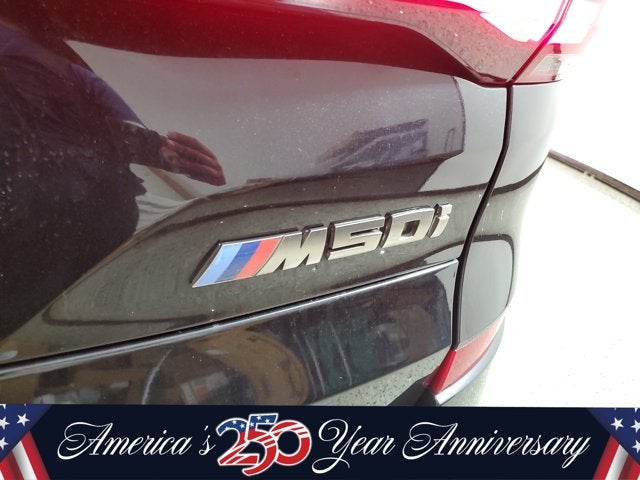 2021 BMW X5 M50i