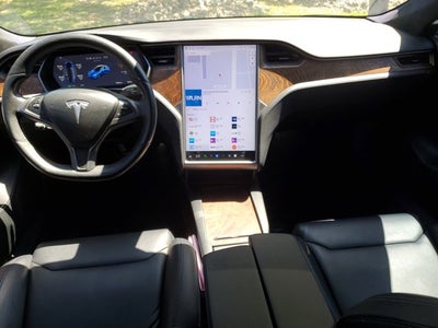 2020 Tesla Model S Long Range