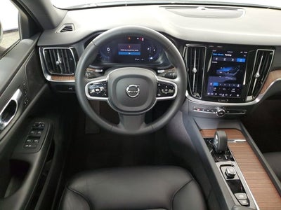 2023 Volvo S60 B5 Plus Black Edition