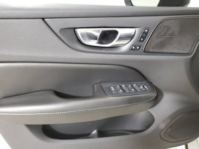 2023 Volvo S60 B5 Plus Black Edition