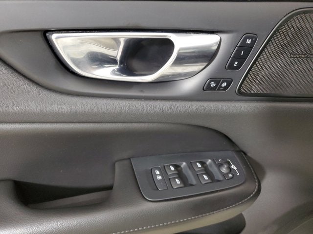 2023 Volvo S60 B5 Plus Black Edition