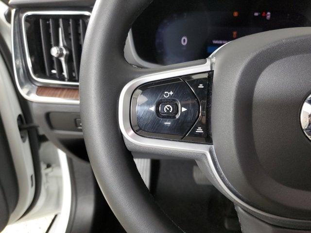 2023 Volvo S60 B5 Plus Black Edition