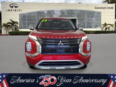 2022 Mitsubishi Outlander SE