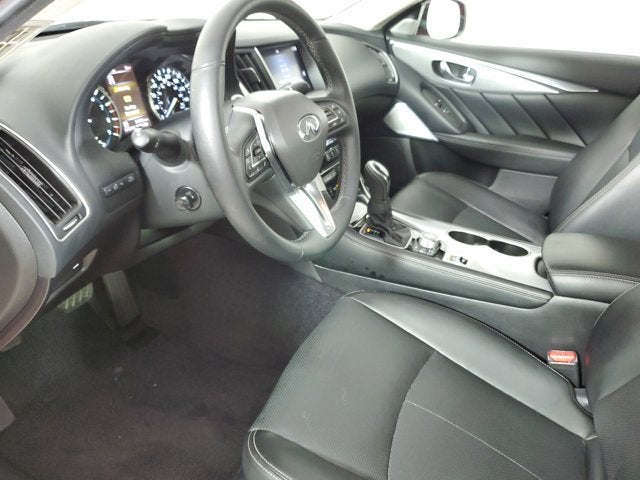 2023 INFINITI Q50 LUXE