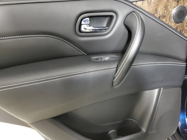 2023 INFINITI QX80 Premium Select