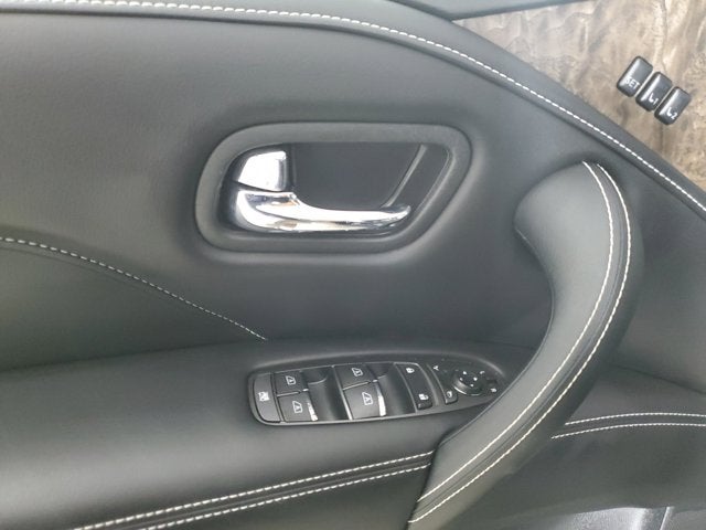 2023 INFINITI QX80 Premium Select