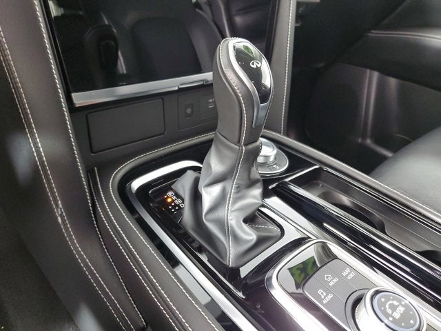 2023 INFINITI QX80 Premium Select