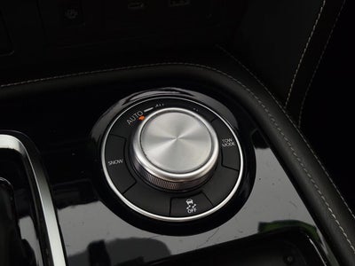 2022 INFINITI QX80 Premium Select