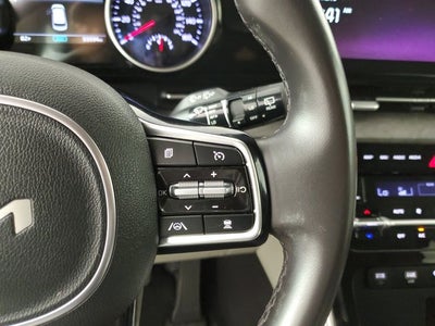 2024 Kia Carnival EX