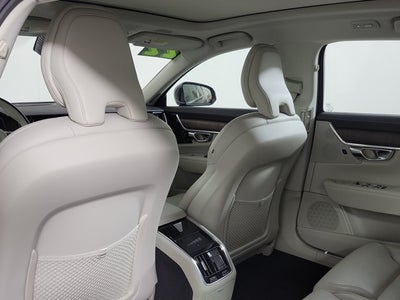 2022 Volvo S90 B6 Inscription