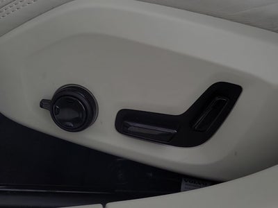2022 Volvo S90 B6 Inscription