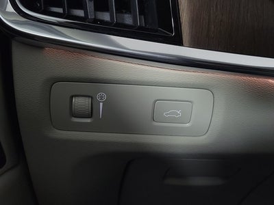 2022 Volvo S90 B6 Inscription