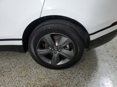 2025 Land Rover Range Rover Velar Dynamic SE