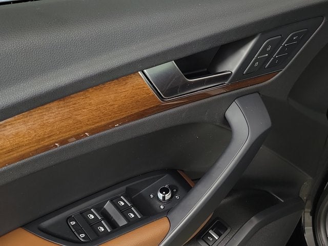 2022 Audi Q5 45 S line Premium