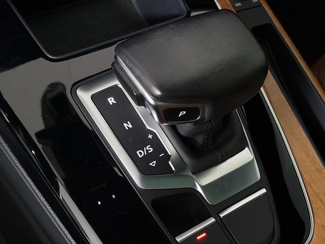 2022 Audi Q5 45 S line Premium