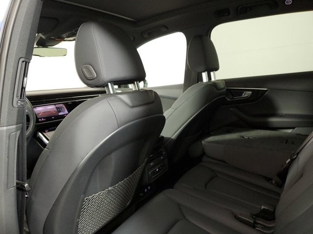 2021 Audi Q7 55 Premium Plus