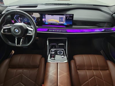 2023 BMW 7 Series 740i