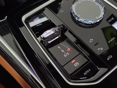 2023 BMW 7 Series 740i