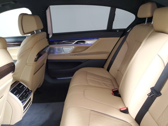 2022 BMW 7 Series 750i xDrive
