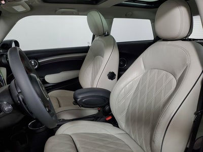 2020 MINI Hardtop 2 Door Signature