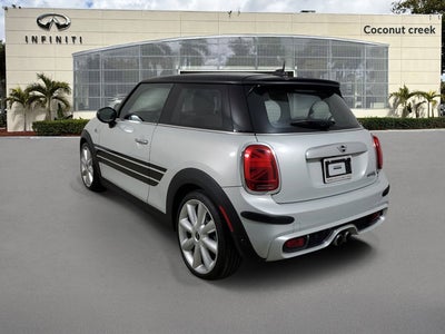 2020 MINI Hardtop 2 Door Signature