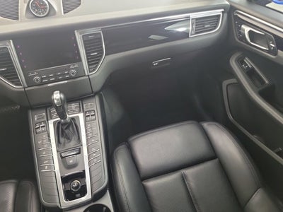 2018 Porsche Macan Base