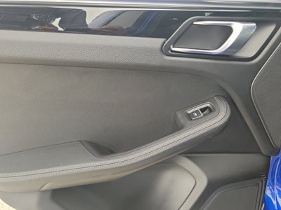 2018 Porsche Macan Base