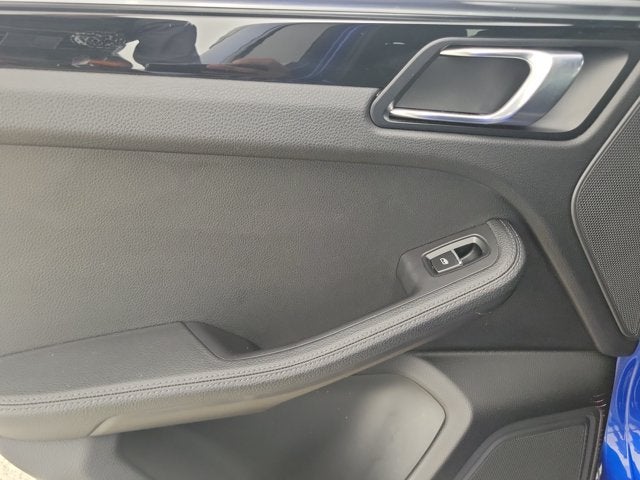 2018 Porsche Macan Base