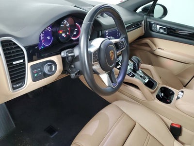 2022 Porsche Cayenne Base