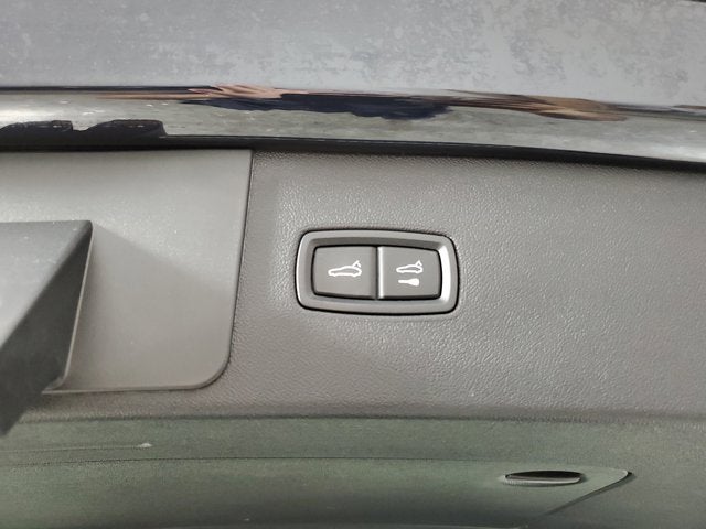 2022 Porsche Cayenne Base