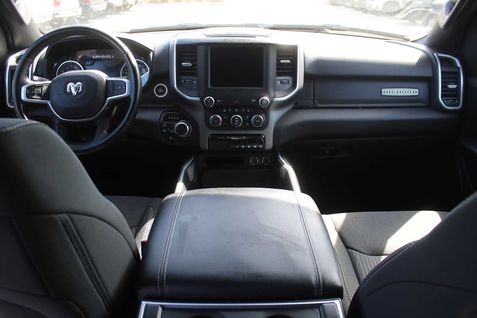 2022 RAM 1500 Big Horn Crew Cab 4x4 5'7' Box