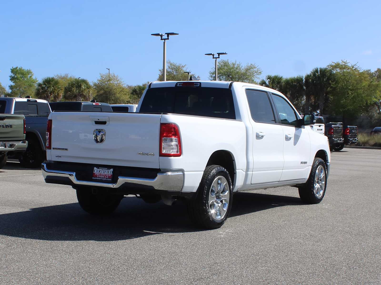 2022 RAM 1500 Big Horn Crew Cab 4x4 5'7' Box
