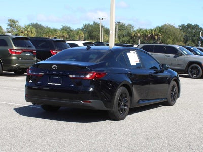 2025 Toyota Camry LE