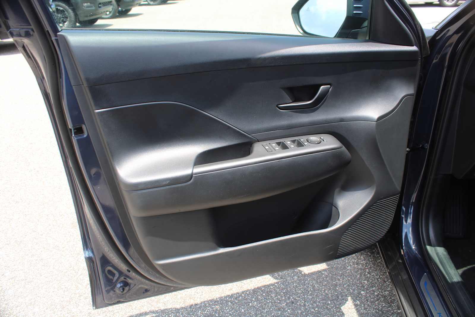2025 Hyundai Kona SEL Convenience