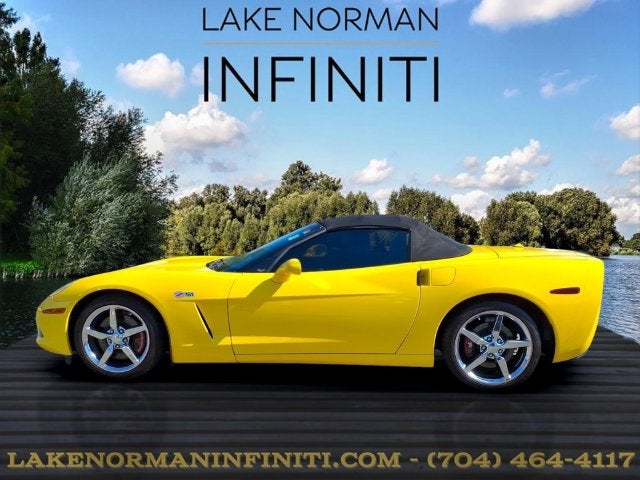 2005 Chevrolet Corvette Base