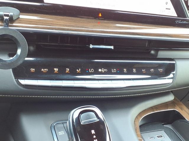 2023 Cadillac Escalade 4WD Premium Luxury Platinum