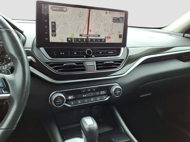 2023 Nissan Altima 2.0 SR