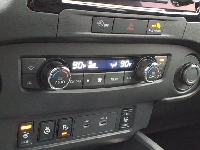 2024 Nissan Frontier SV