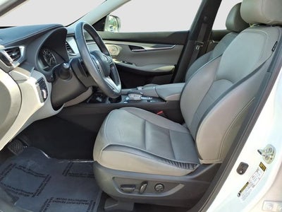 2023 INFINITI QX50 LUXE