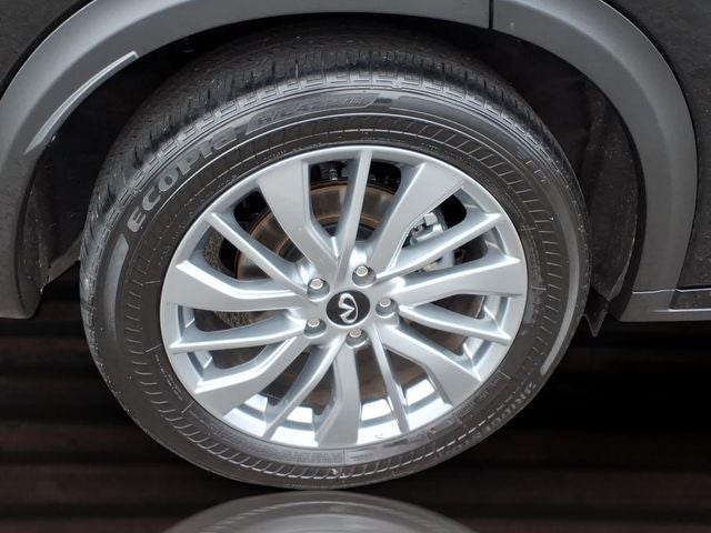 2025 INFINITI QX50 LUXE