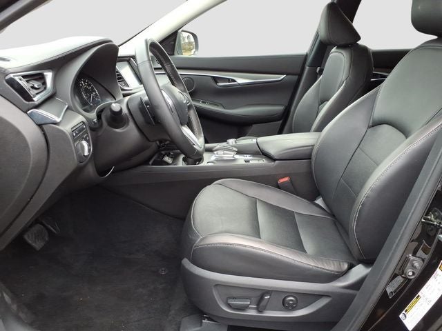 2025 INFINITI QX50 LUXE