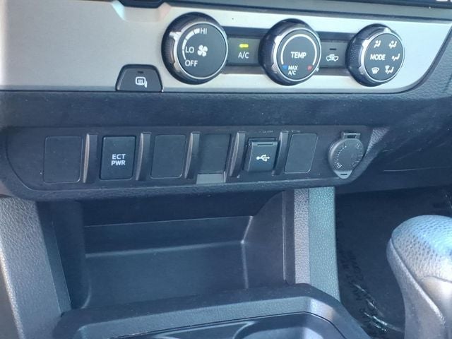 2022 Toyota Tacoma 2WD SR