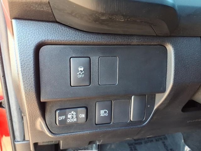 2022 Toyota Tacoma 2WD SR