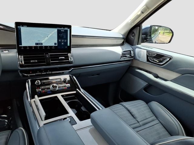 2024 Lincoln Navigator L Black Label